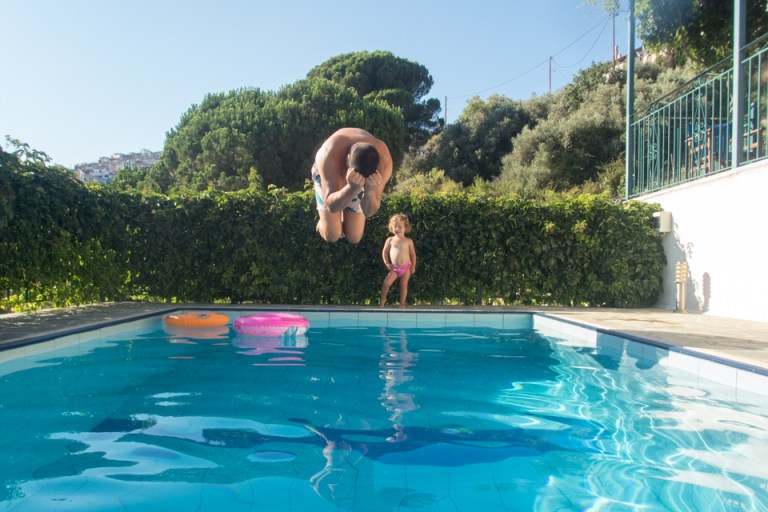 OLYMPUS DIGITAL CAMERA